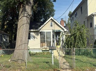 30 Shadyside Ave, Keansburg, NJ 07734