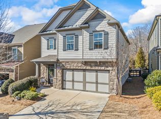 6520 Crosscreek Ln, Flowery Branch, GA 30542