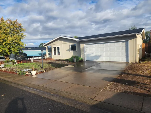 91 Eagle View Dr, Eagle Pt, OR 97524