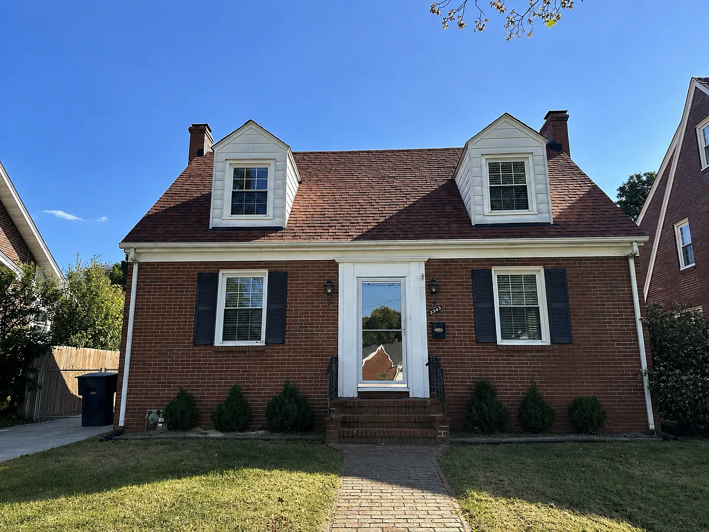 3 bed, 2.5 bath, 1810 sqft, $1,700 — Photo 1