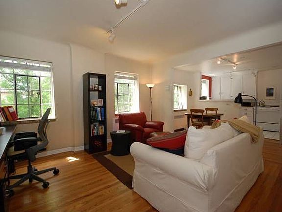 4th image of 5635 E 6th Avenue Pkwy APT E