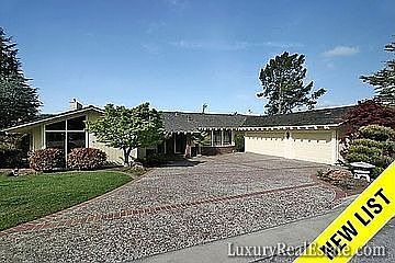 1st image of 42 Pebble Beach Dr