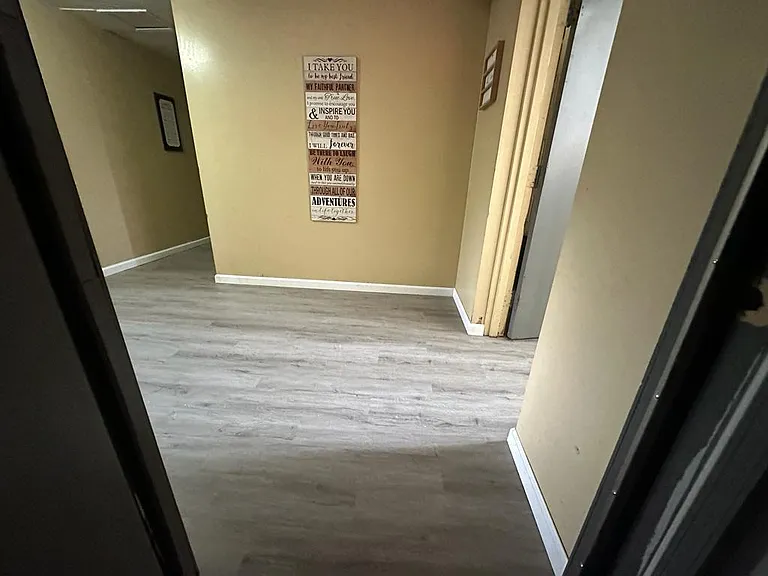 Sunrise Place Apartments — Photo 14