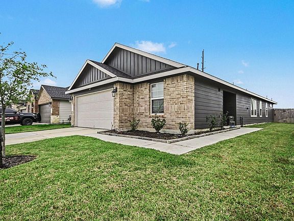 3rd image of 8830 Colicroot Dr