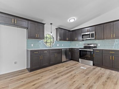 5200 Yates Mill Pond Rd, Raleigh, NC, 27606