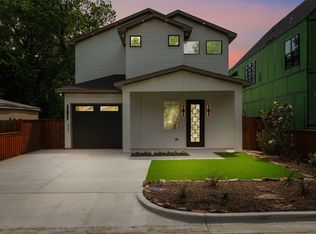404 Pecan Dr, Dallas, TX 75203