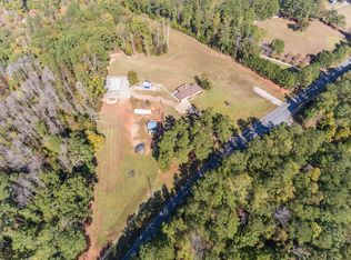 1320 Jones Rd, Roswell, GA 30075