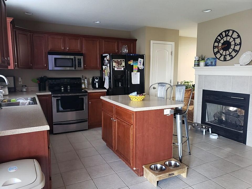 2nd image of 4911 Craydon Dr