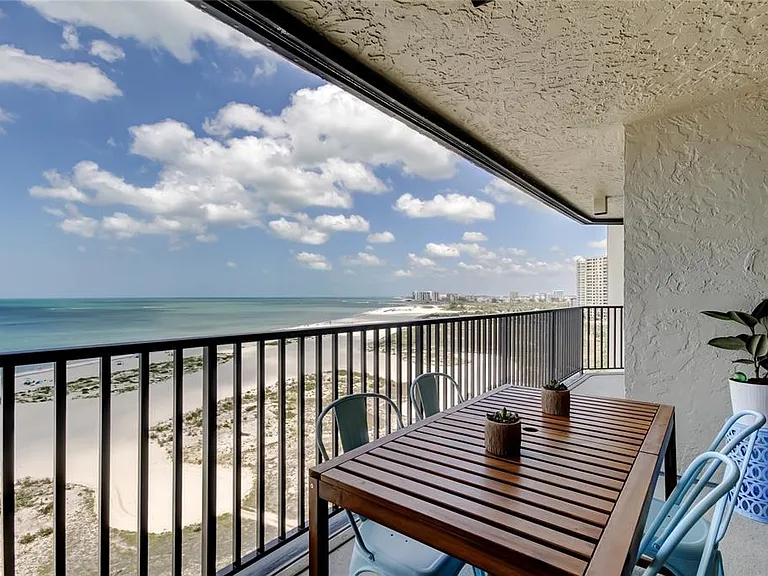 1290 Gulf Blvd #1102 — Photo 42