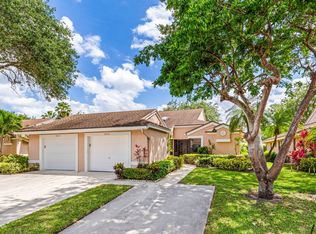 8356 Sunmeadow Ln, Boca Raton, FL 33496