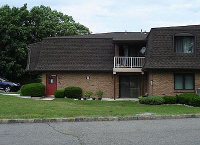 1st image of 221 Ringwood Ave APT B-1