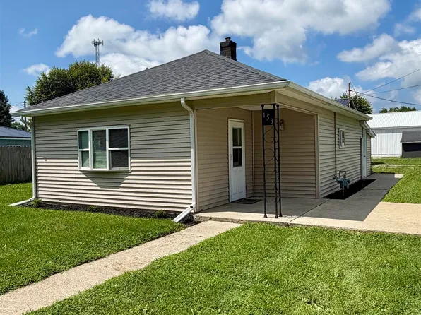 153 N East St, Rossville, IN 46065
