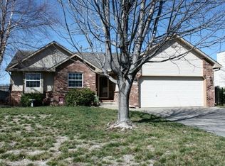 2605 N Rushwood Dr, Augusta, KS 67010