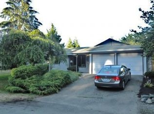 19052 86th Ave NE, Bothell, WA 98011