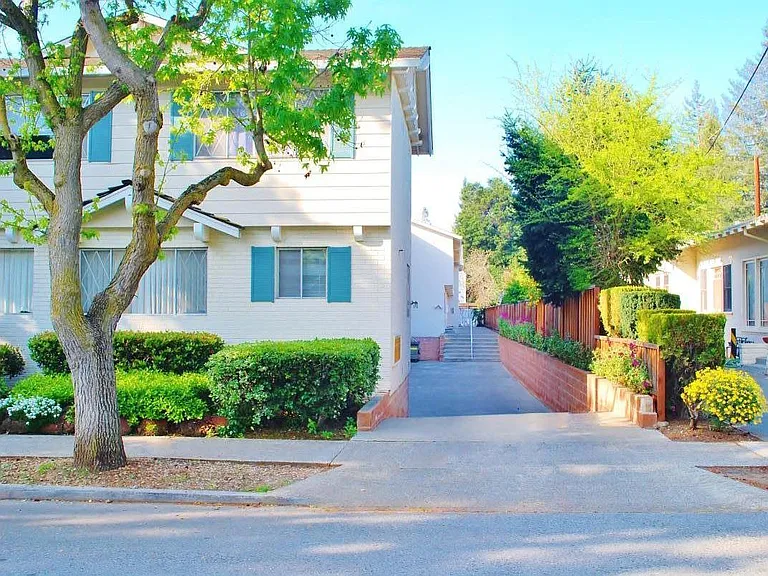 Driveway to Carport Parking