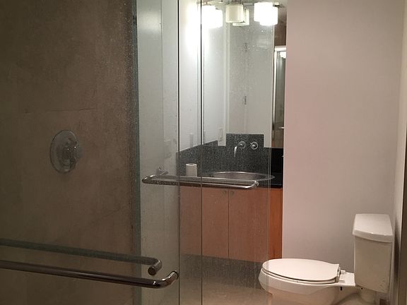 Main bathroom