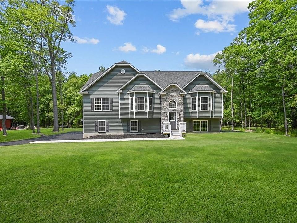 1st image of 315 Woodcock Mountain Road