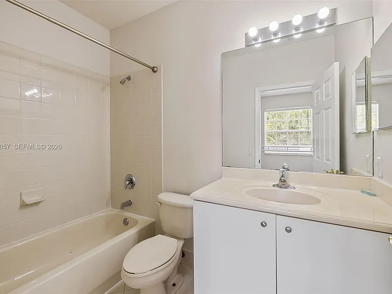 8401 SW 25th Ct #106 — Photo 21