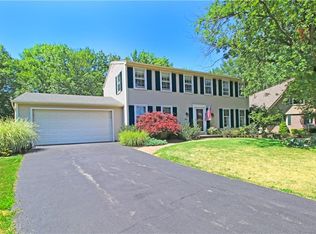 93 Damsen Rd, Rochester, NY 14612