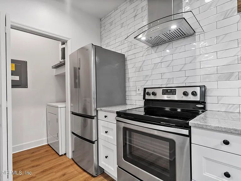 230 Colima Ct #937 — Photo 5