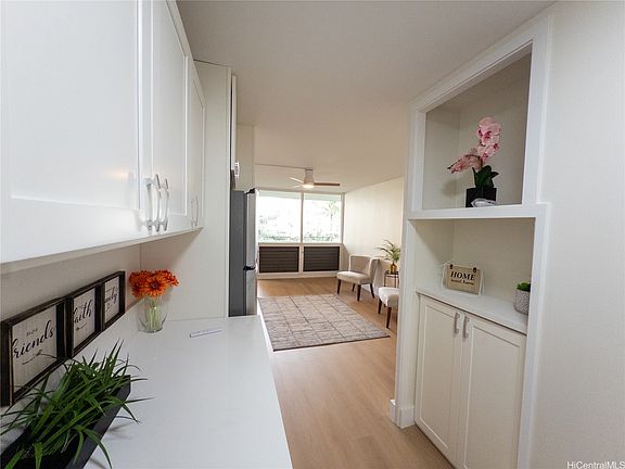 5th image of 425 Ena Rd APT 607C