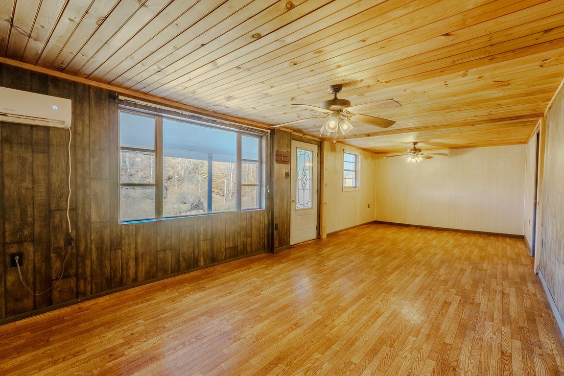 next background image