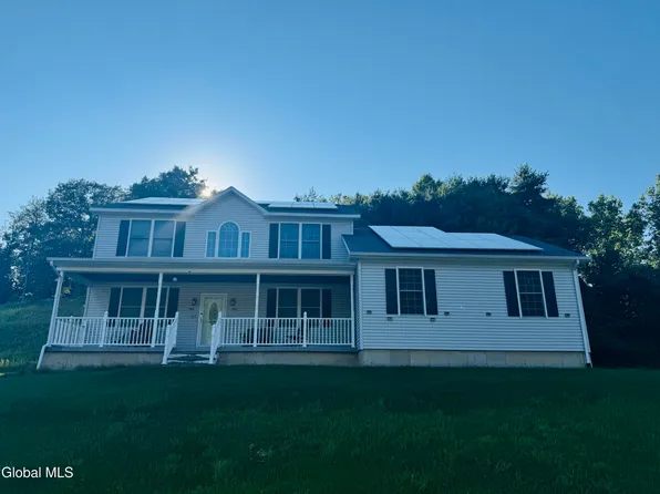 64 Kent Place, Wynantskill, NY 12198