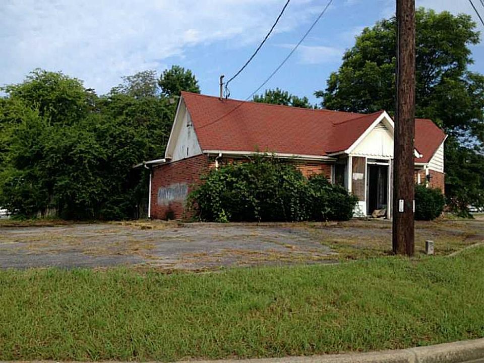 1st image of 578 W Atlanta St SE