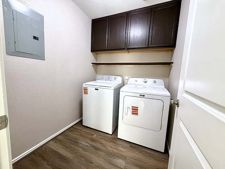 601 Sassafras St — Photo 17