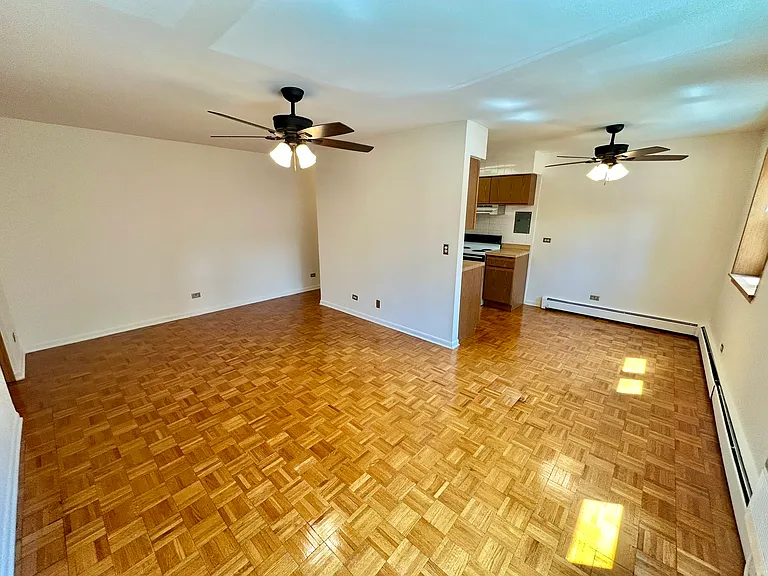 531 W Deming Place — Photo 29