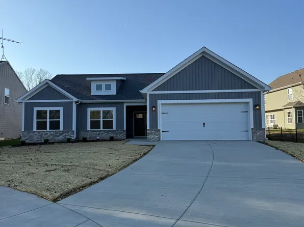 2304 Robinhood Ln, West Lafayette, IN 47906