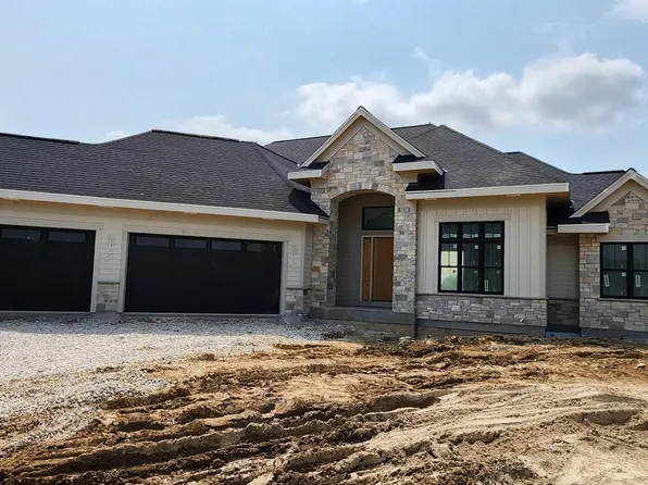 W263N6321 Ridge DRIVE, Lisbon, WI 53089