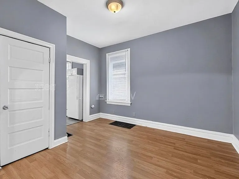 4440 Itaska St #2 — Photo 2