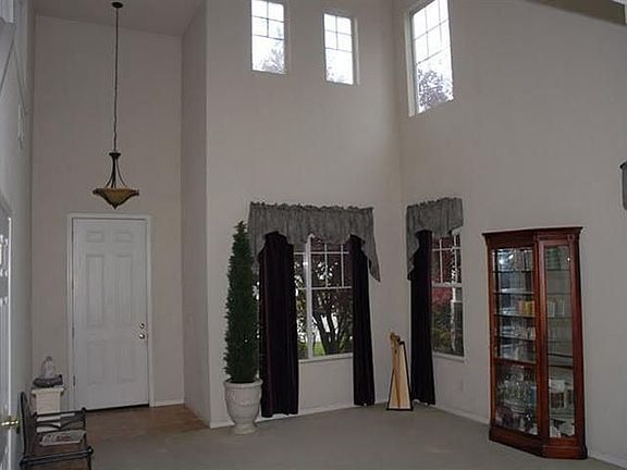 5th image of 2571 Cantara Ct