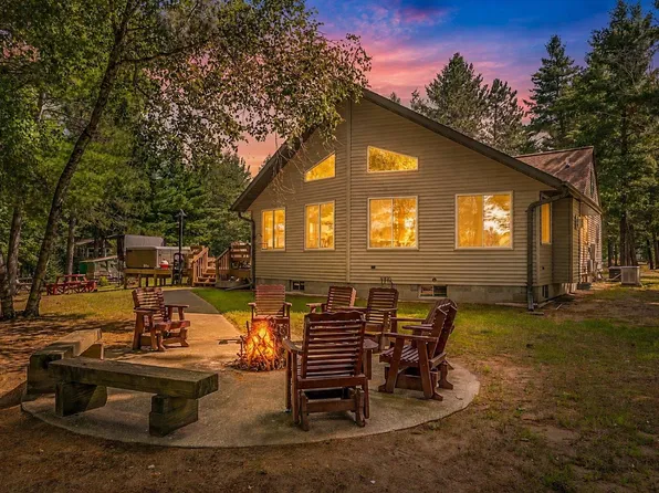 11828 Black Bass Ln, Crivitz, WI 54114