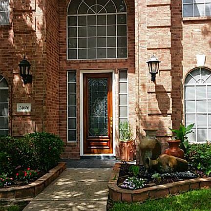 4th image of 24606 Capilano Ct