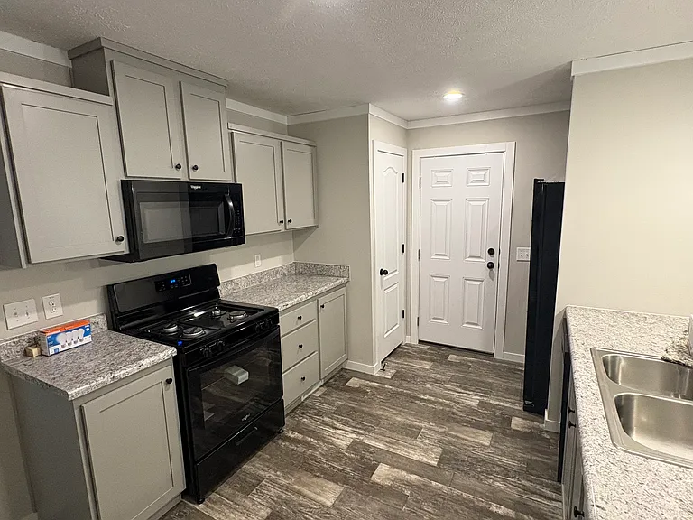 102 N California St #A — Photo 4