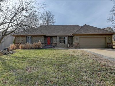 6512 Widmer Rd, Shawnee, KS, 66216