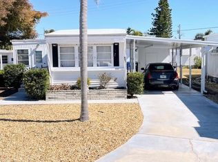 821 Turf St, Venice, FL 34285