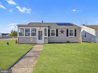 401 Woodbury Ter, Thorofare, NJ 08086