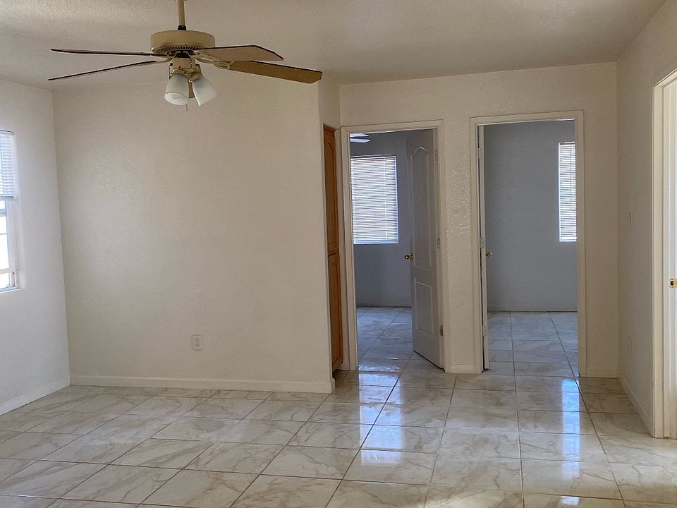 2nd image of 400 N 1st Ave