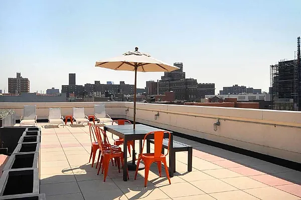 Rented by Julianna Realty Corp | media 20