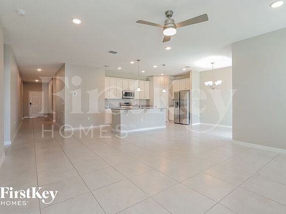 3rd image of 150 Windsor Reserve Dr