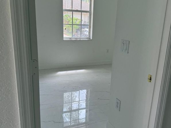 1720 NW 78th Way #1720