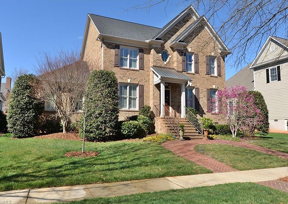1st image of 605 Topwater Ln