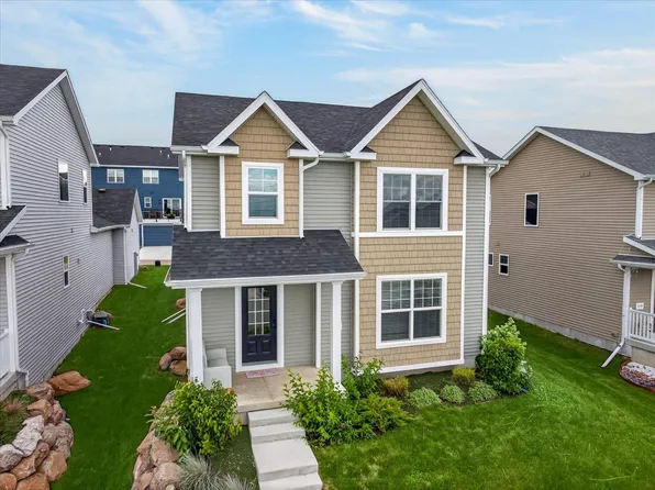 421 Crane Xing, Waunakee, WI 53597