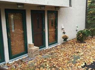 12 Glenville St #111, Greenwich, CT 06831