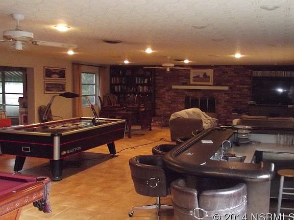 3rd image of 37 Fairway Cir