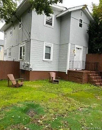 1 bed, 1.0 bath, 1100 sqft, $2,450 — Photo 1