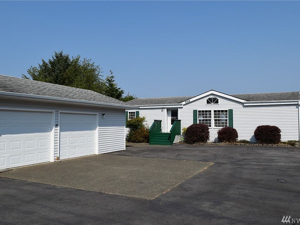 1st image of 568 Duck Lake Dr NE